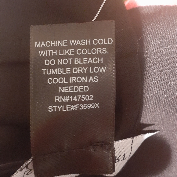 Ashley Stewart Women's Reversible Black Tropical Print Cold Shoulder Size 2XL - Picture 7 of 10